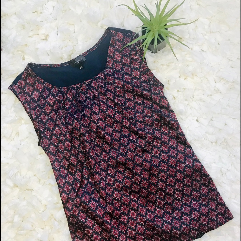 The Limited sleeveless top.